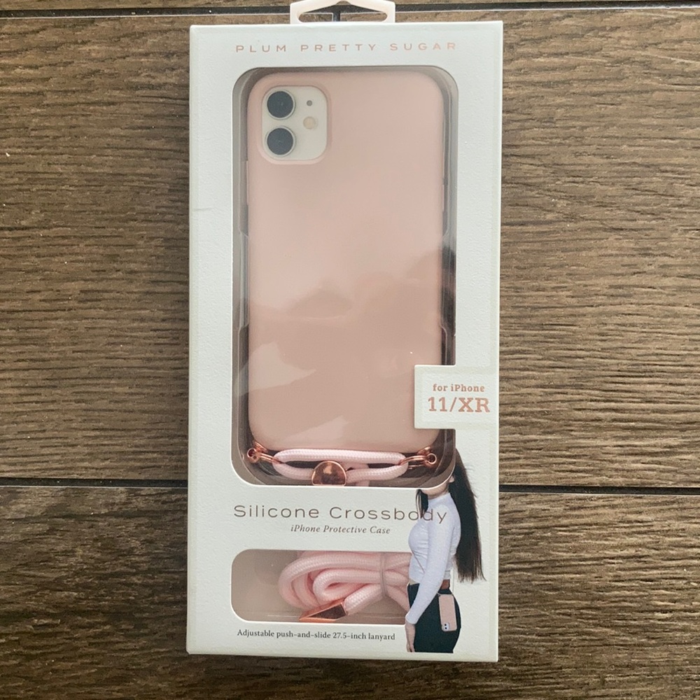 Silicone crossbody case